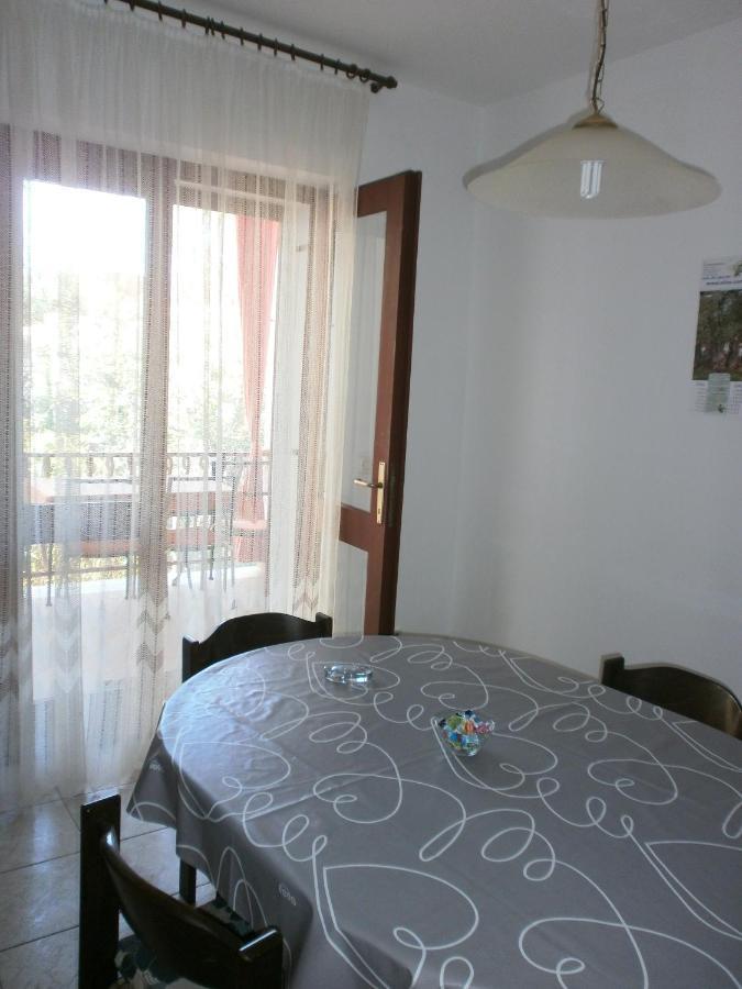 Apartments By The Sea Podgora, Makarska - 12326 المظهر الخارجي الصورة