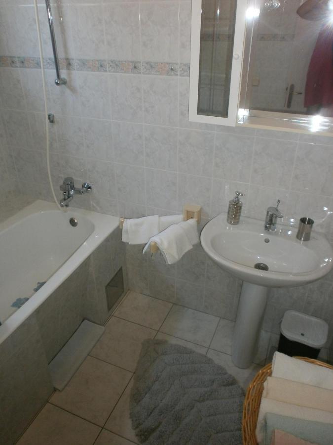 Apartments By The Sea Podgora, Makarska - 12326 المظهر الخارجي الصورة